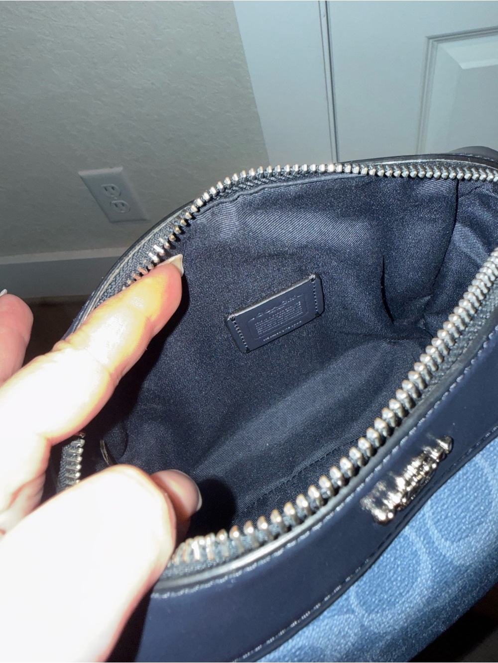 Small Coach Blue Signature Canvas Crossbody with Navy Trim - Picture 6 of 7